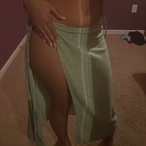 MEDIUM LONG SKIRT, light green with white dots